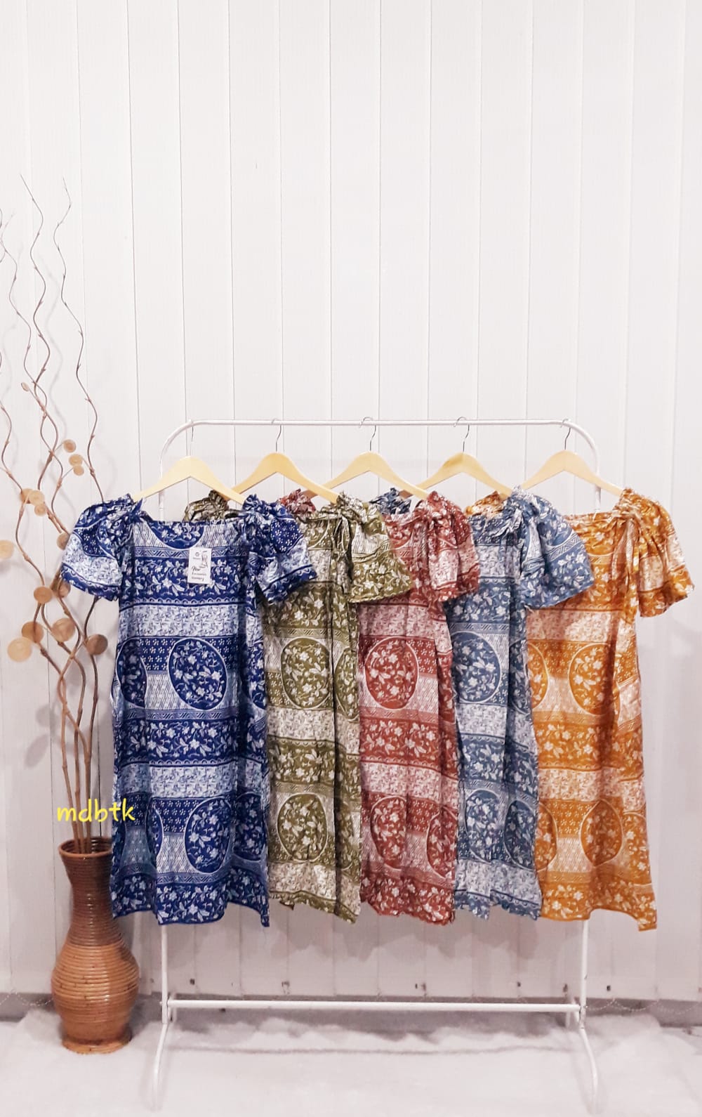 Daster Serut Lengan Pendek Bahan Santung Rayon Adem Grosir Warna Seri (isi 5)