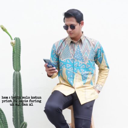 Baju Seragam Batik Kombinasi Polosan Modern untuk Kerja Kantor Couple (Kemeja / Blouse)
