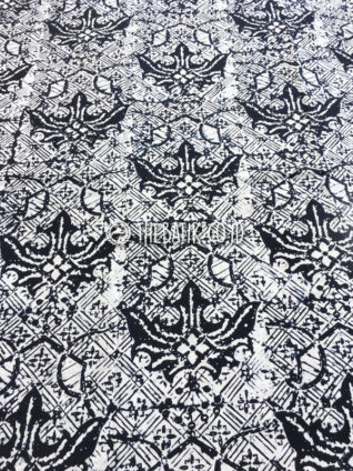 Hand Stamped Batik Cap Motif Ceplok Gurdo / Burung Garuda Hitam Putih