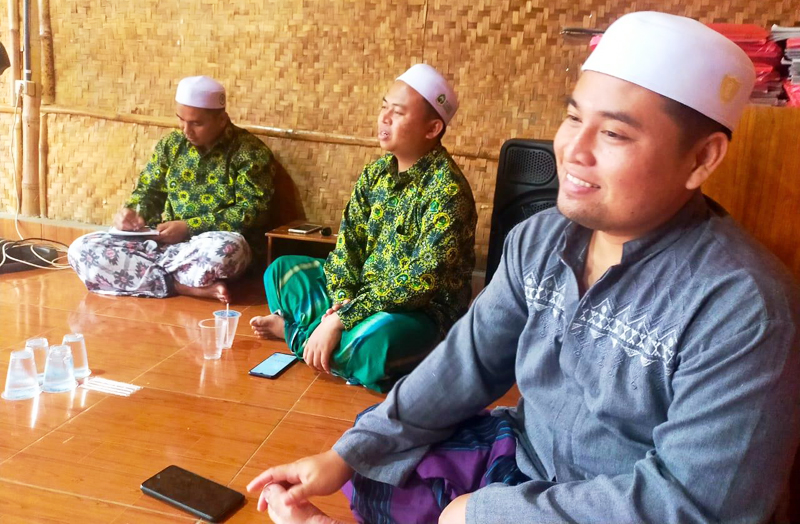 Cetak Batik Seragam Sekolah Guru Pria Wanita PONPES Anwarul Hasaniyyah Kalimantan Selatan 1