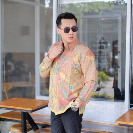 Model Baju Seragam Batik Pegawai Bank