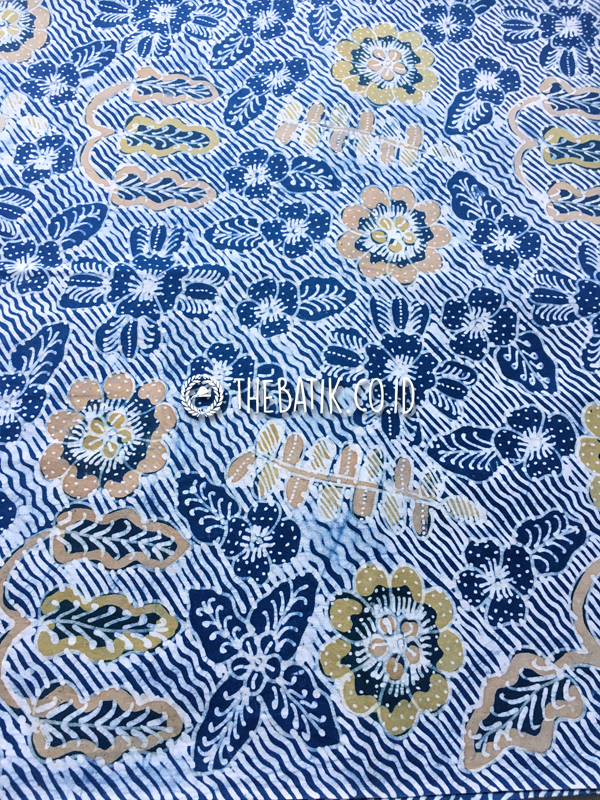 Natural Dye Batik Handwritten Traditional Indonesian Batik Fabric Cotton Indigo Blue – Galaran Floral Batik