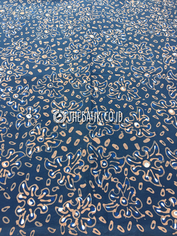 Natural Dye Batik Handwritten Traditional Indonesian Batik Fabric Cotton Indigo Blue – Modern Floral