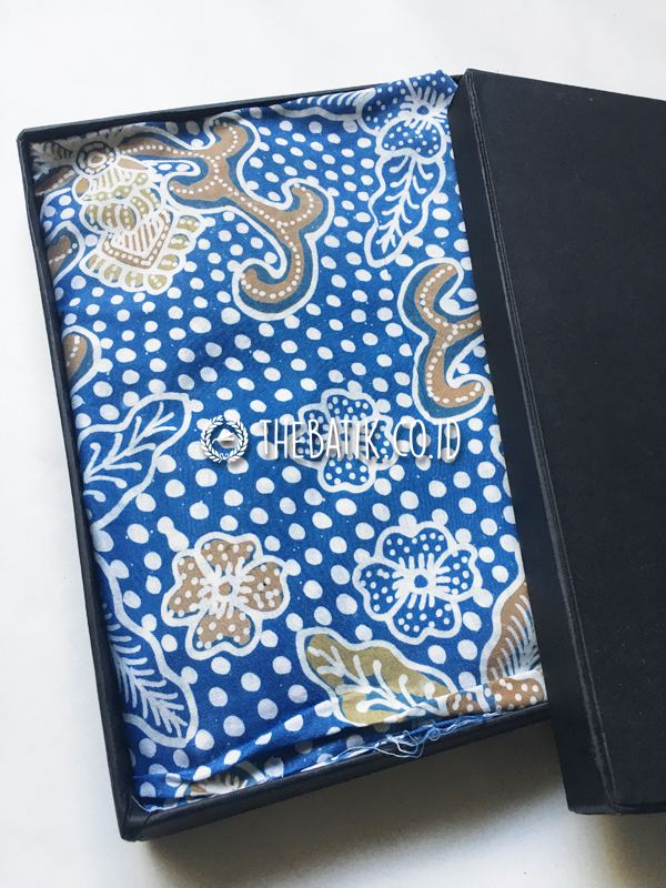 Natural Dye Batik Handwritten Traditional Indonesian Batik Fabric Cotton Indigo Blue – Polkadot Sri Kuncoro