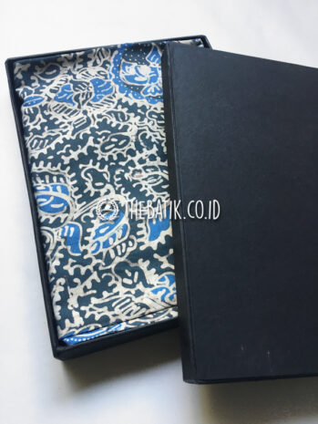 Natural Dye Batik Handwritten Traditional Indonesian Batik Fabric Cotton Indigo Blue – Elephant Ornament
